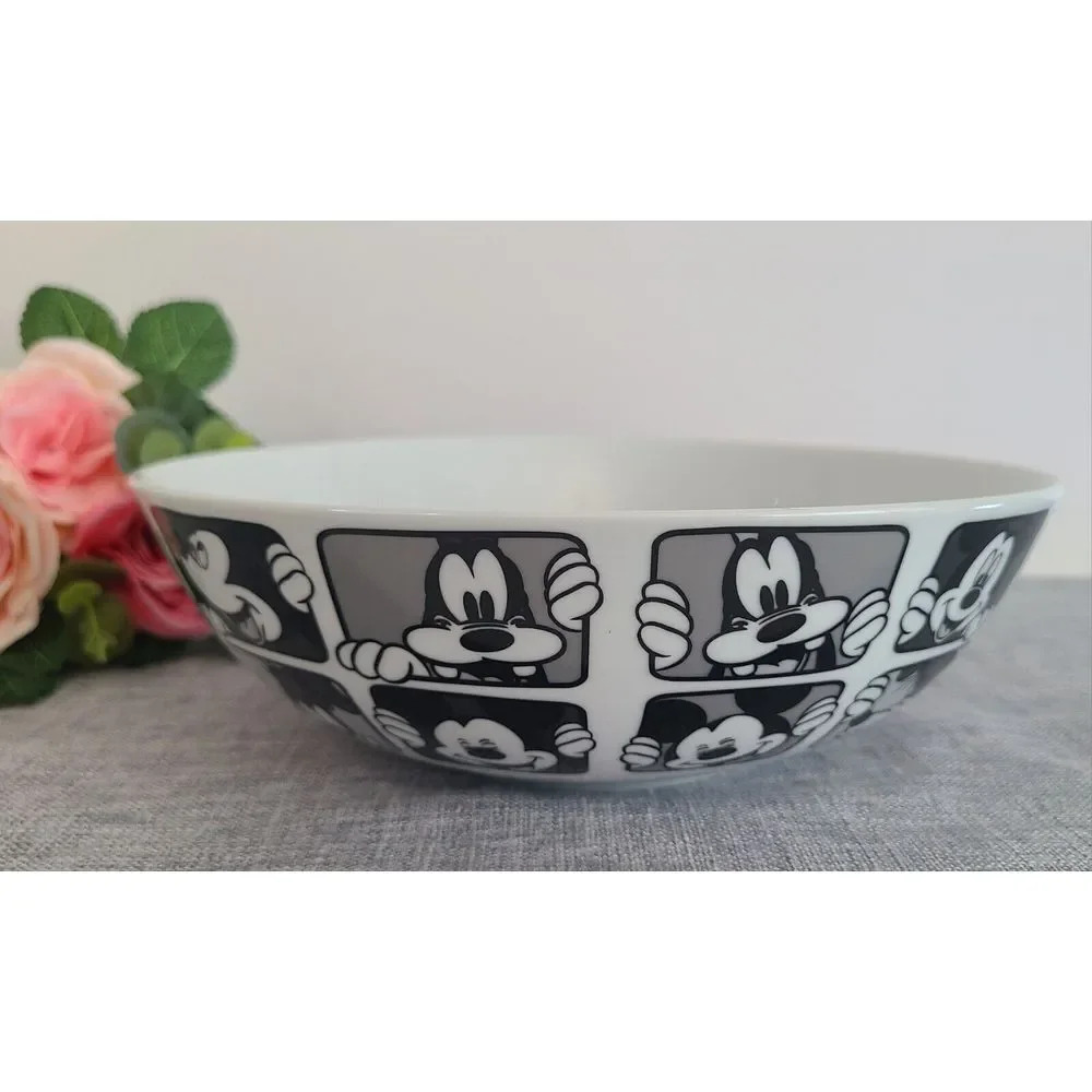 Black And White Disney Mickey Mouse and Goofy Grid 9.5" Serving Bowl